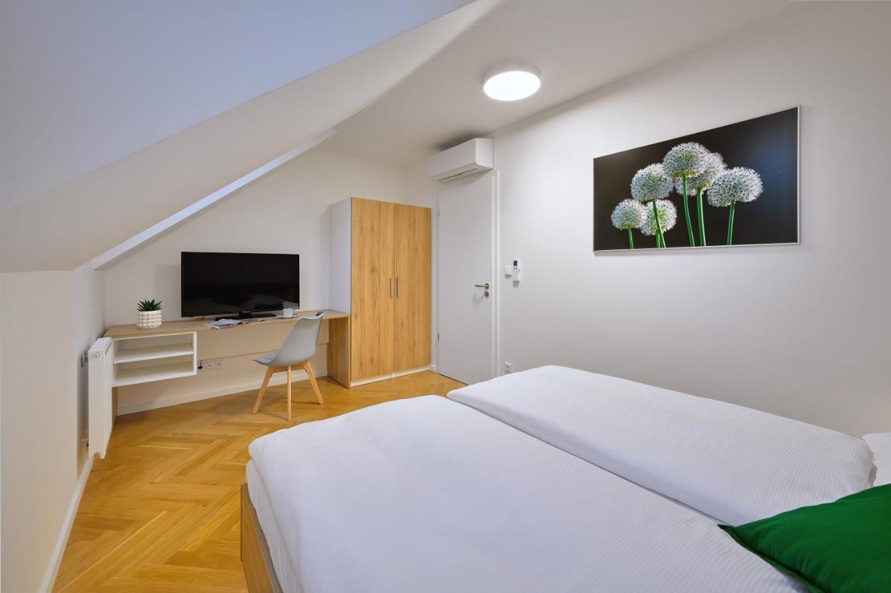 Downtown Suites Rubesova Prague Extérieur photo