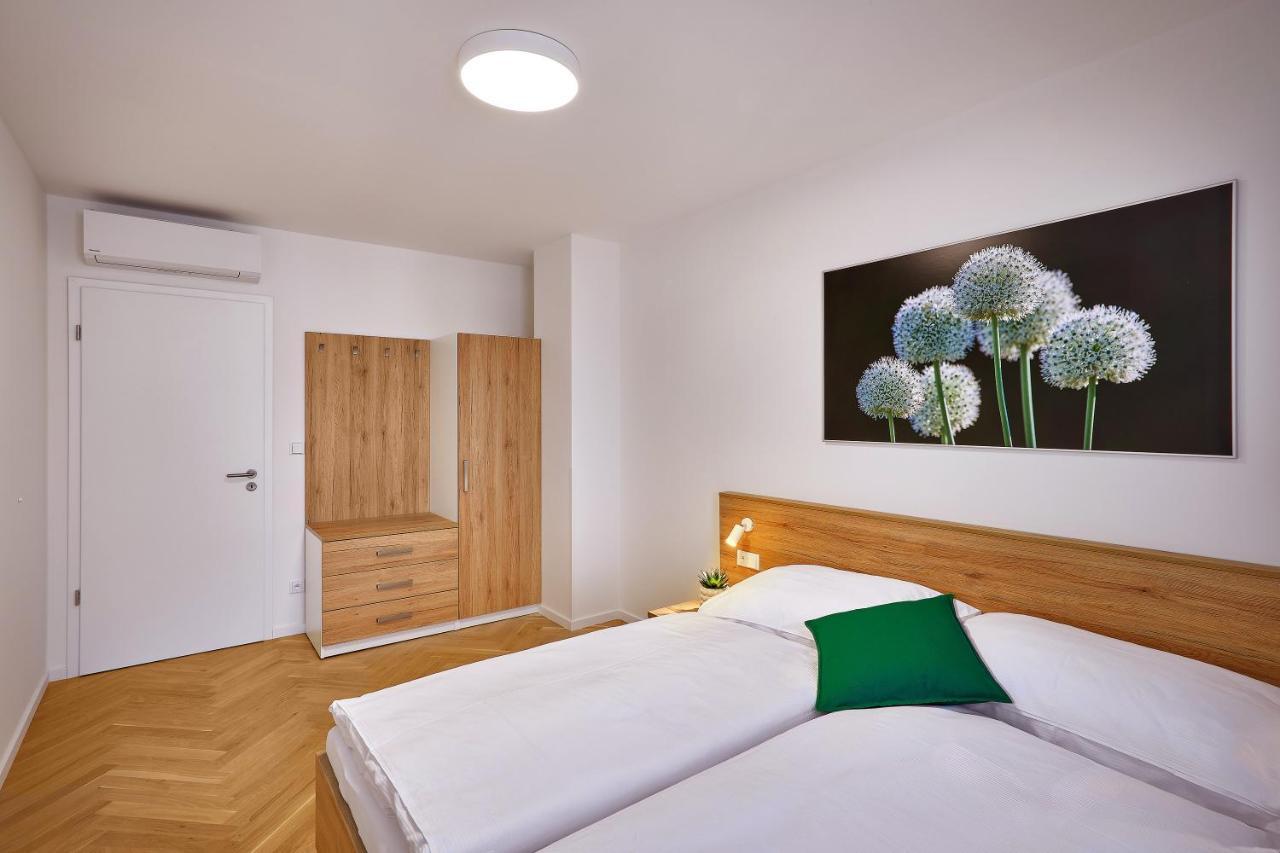Downtown Suites Rubesova Prague Extérieur photo