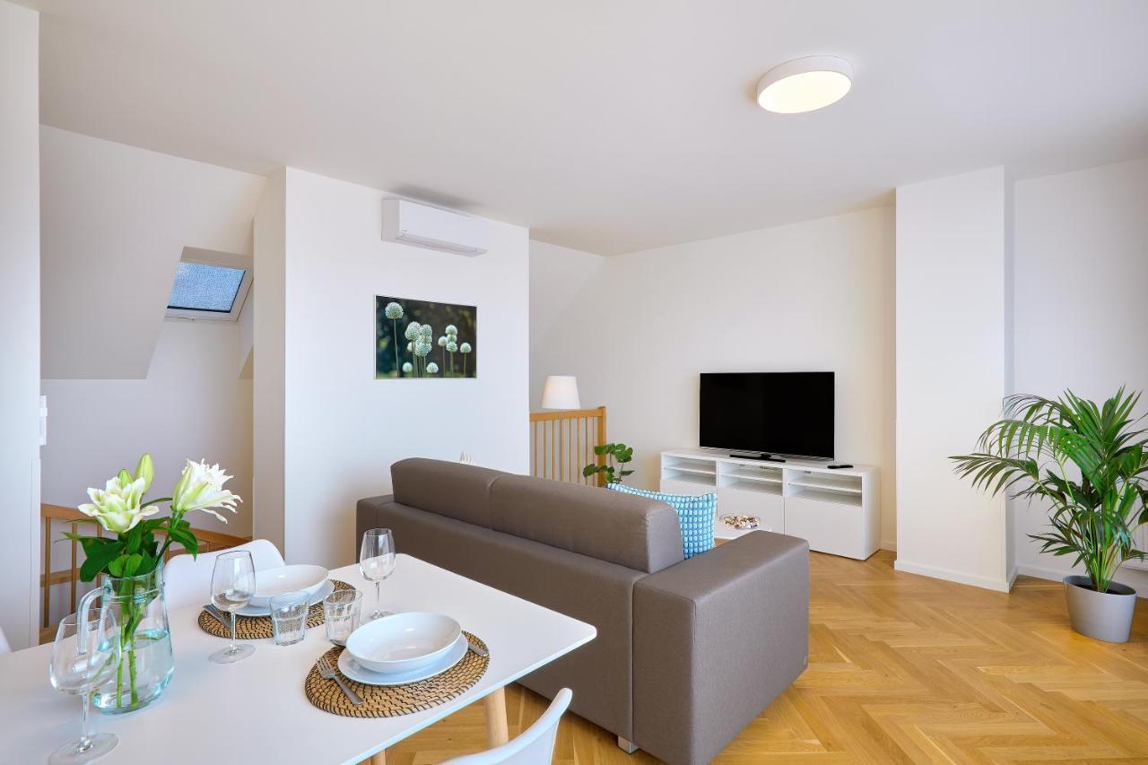 Downtown Suites Rubesova Prague Extérieur photo