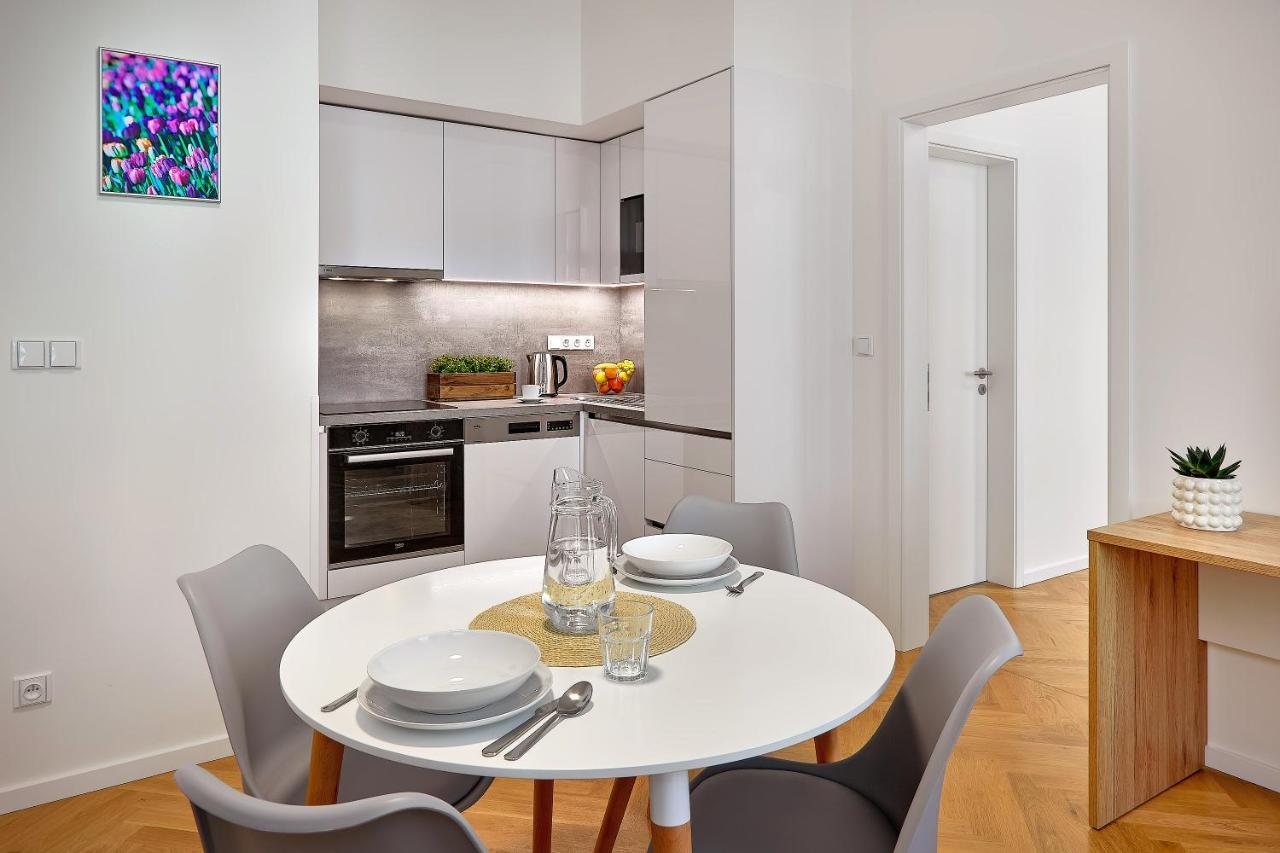Downtown Suites Rubesova Prague Extérieur photo