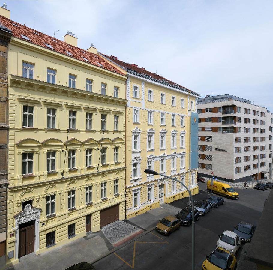 Downtown Suites Rubesova Prague Extérieur photo
